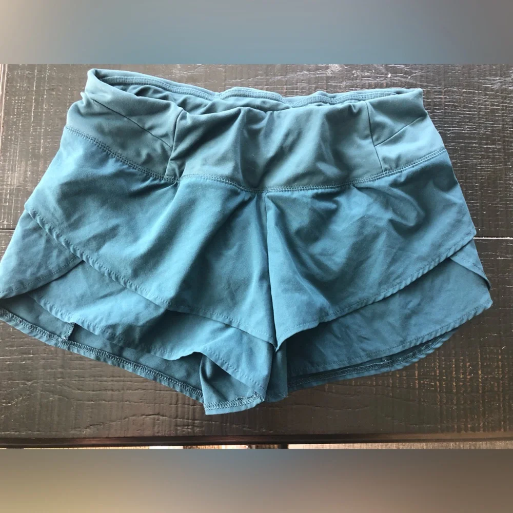 workout shorts - Picture 1 of 3